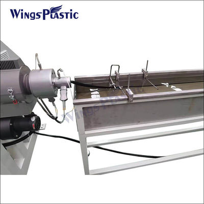 নমনীয় সুইমিং পুল পায়ের পাতার মোজাবিশেষ Extruder ভ্যাকুয়াম ক্লিনার Suction Pool Hose Machine